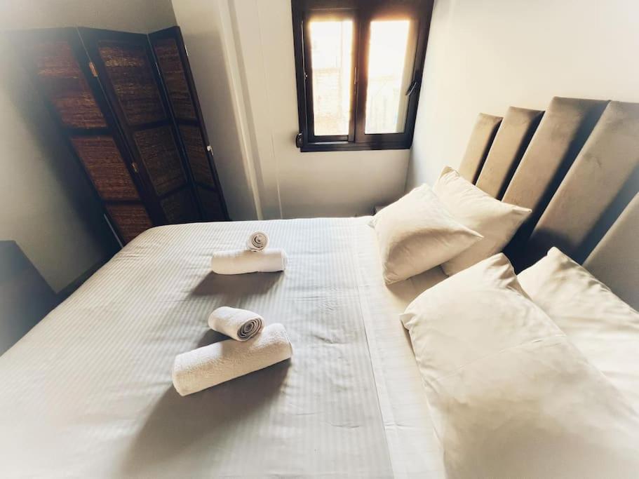 The Beehive Apartment Mytilene Luaran gambar